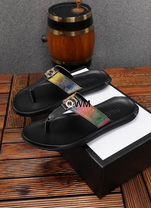 Gucci Men's Slippers 138